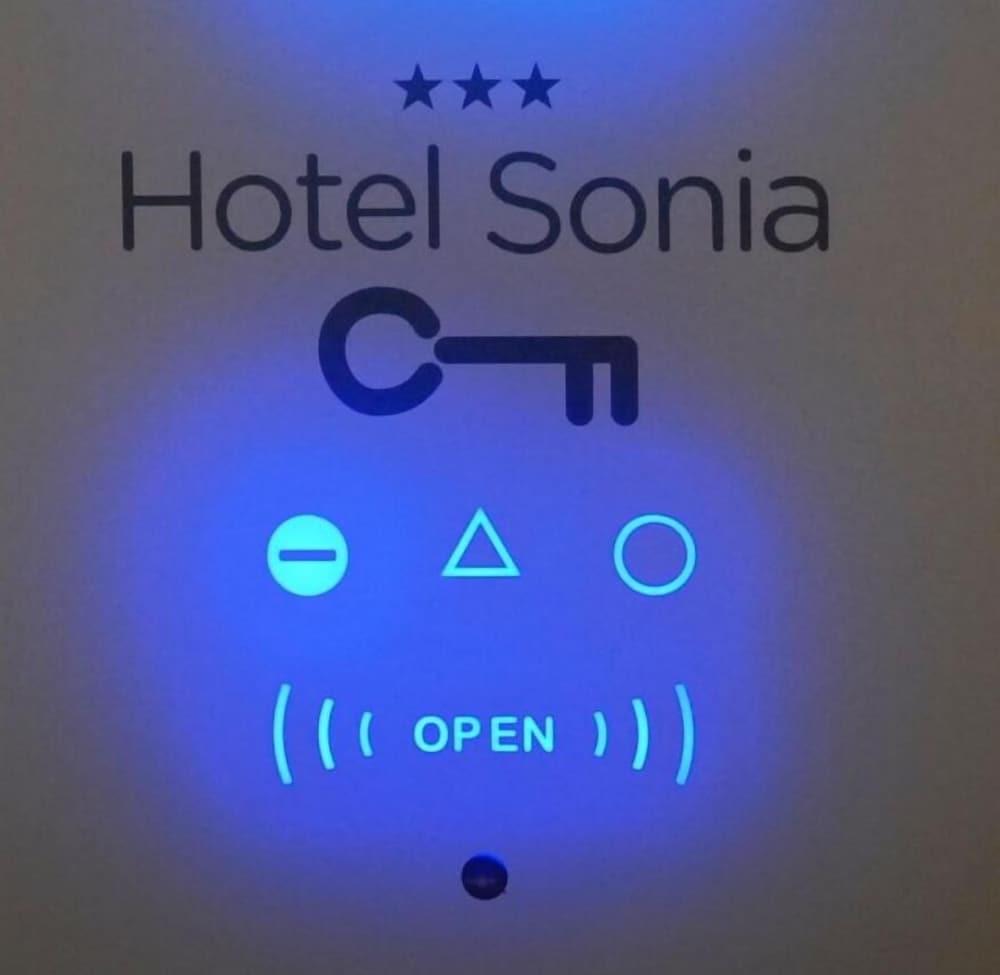 Hotel Sonia Trieste Ngoại thất bức ảnh