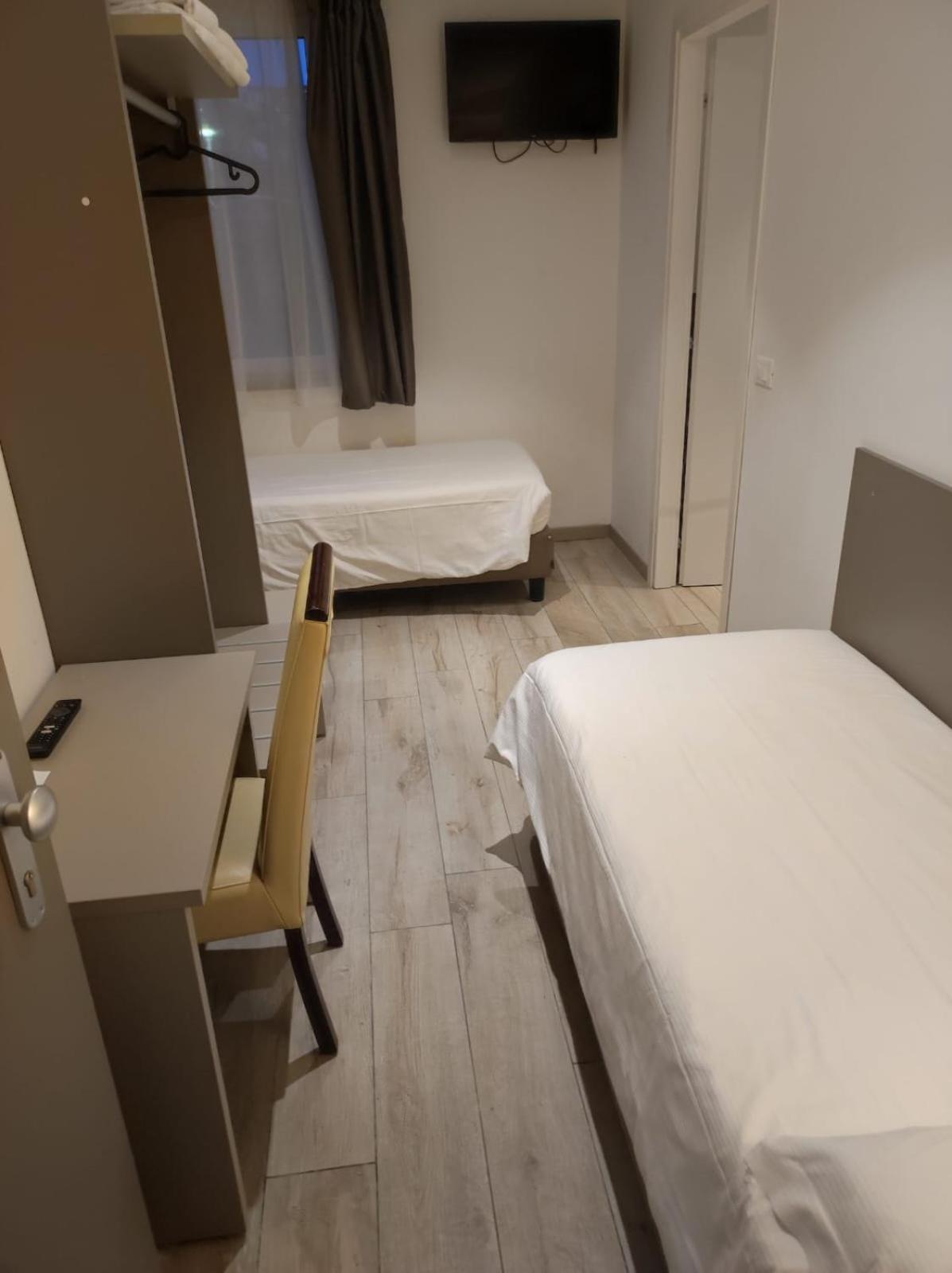 Hotel Sonia Trieste Ngoại thất bức ảnh