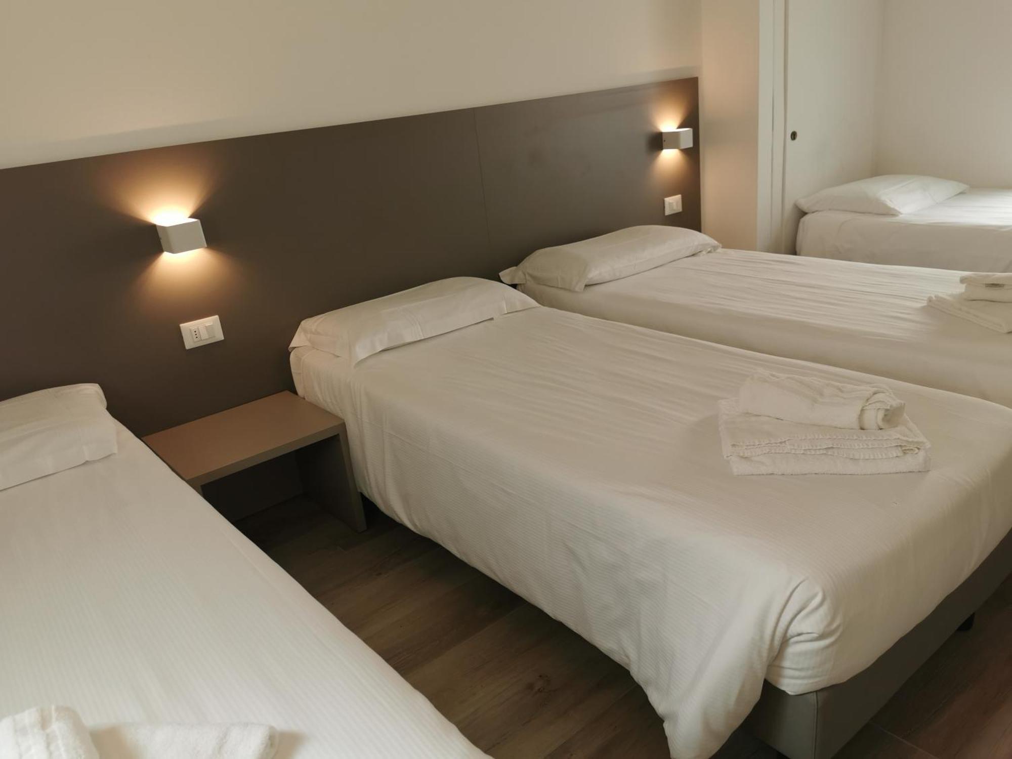 Hotel Sonia Trieste Ngoại thất bức ảnh