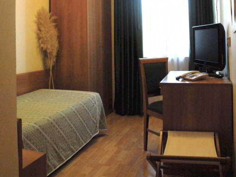Hotel Sonia Trieste Ngoại thất bức ảnh