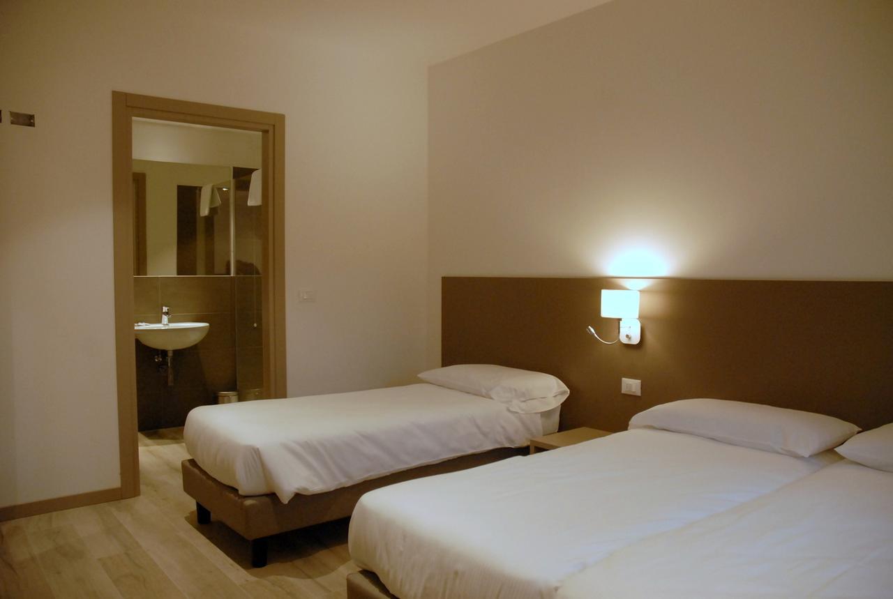 Hotel Sonia Trieste Ngoại thất bức ảnh